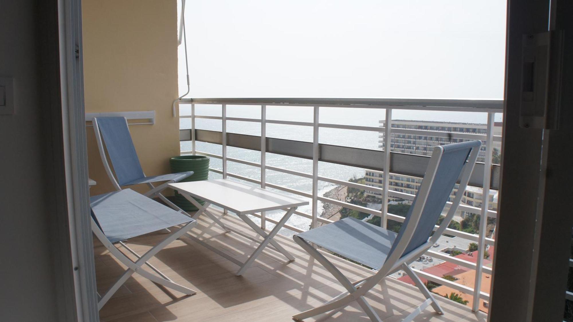 Apartamentos La Roca Rentals Torremolinos Exteriér fotografie